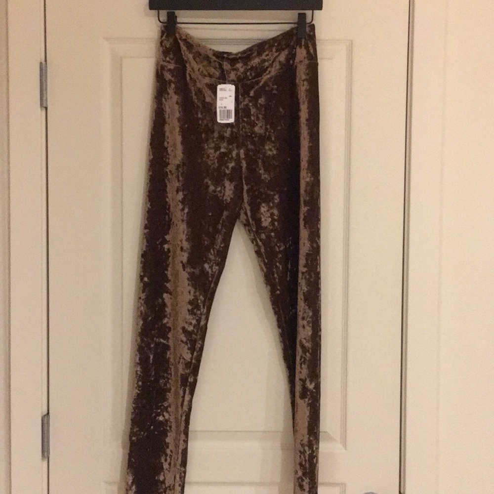 Crushed velvet leggings